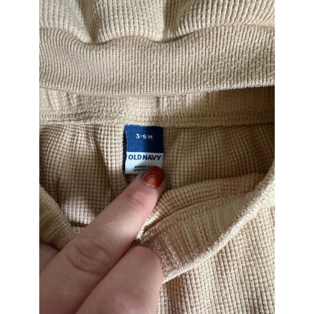 Old Navy Waffle Knit Set Kids 3-6M Tan Excellent Henley Thermal Joggers
